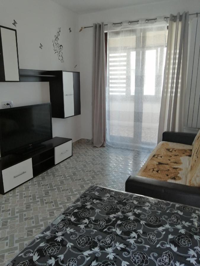 Adina Apartment Navodari Exterior photo