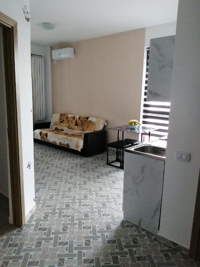 Adina Apartment Navodari Exterior photo